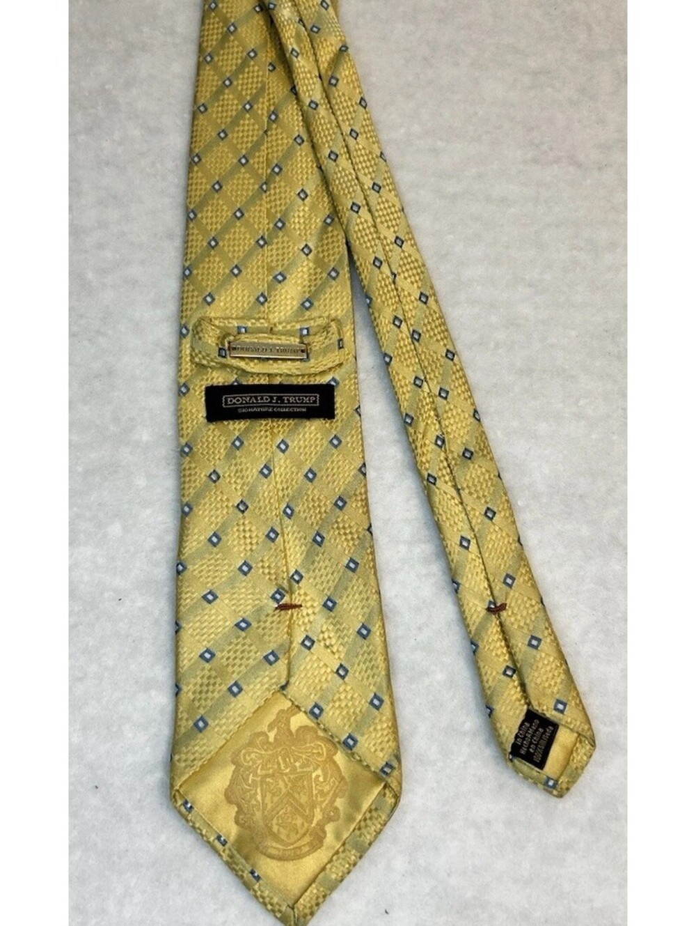 108-Donald J. Trump Men's Woven Silk Geometric Tie Gold Blue Classic Width Logo